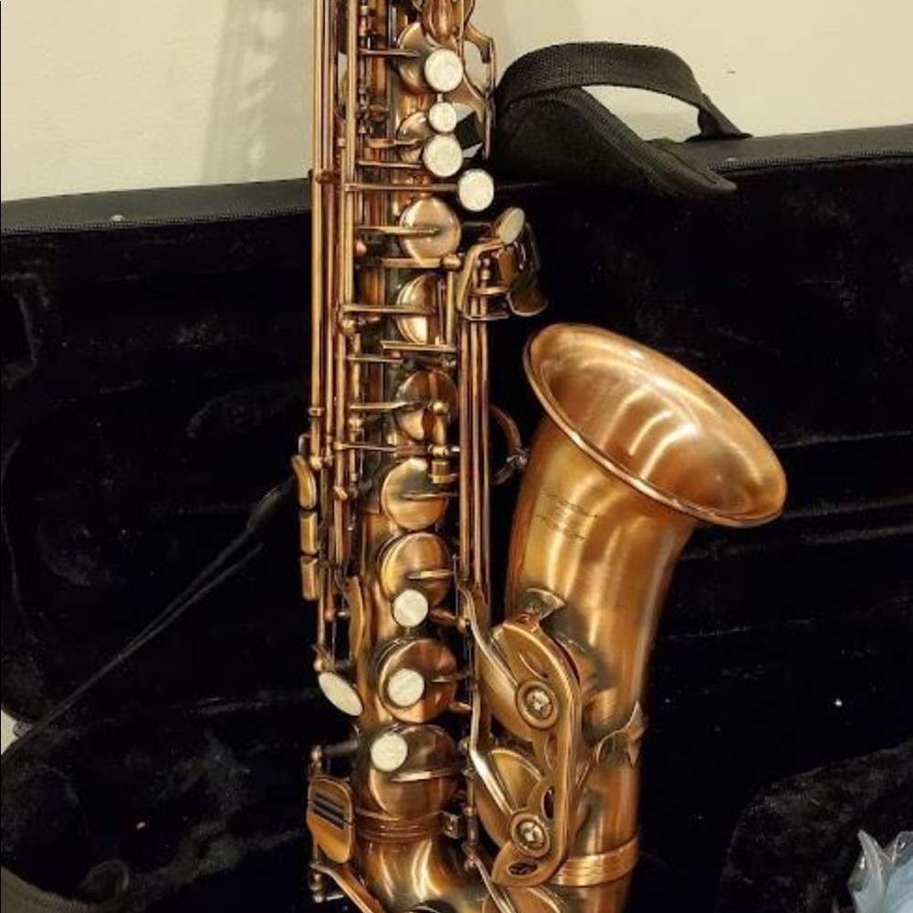 Eastar Alto Saxophone (Rarely Used Condition)